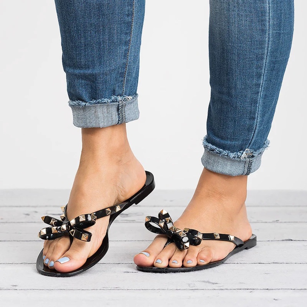 Black Studded Jelly Slippers